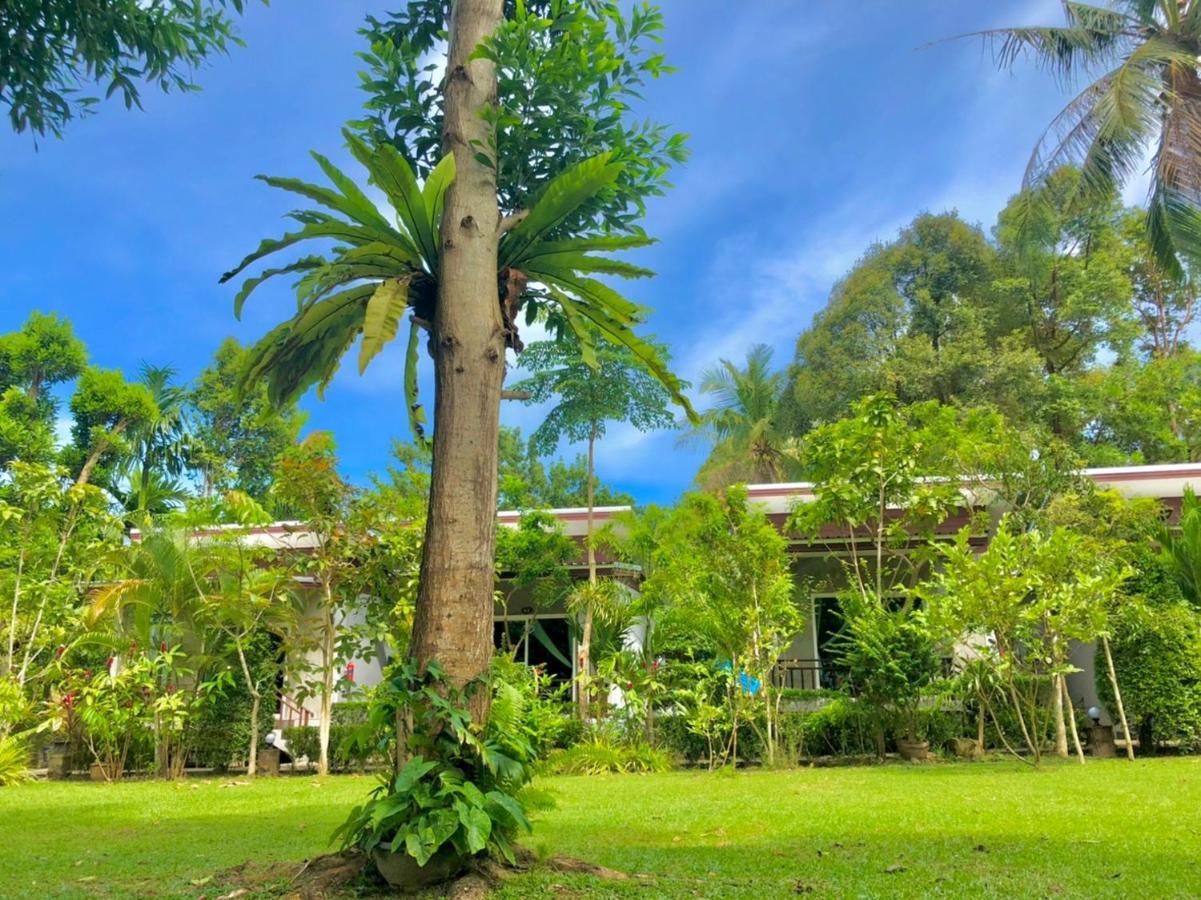 Pana Long Beach Resort Ko Lanta Exterior foto