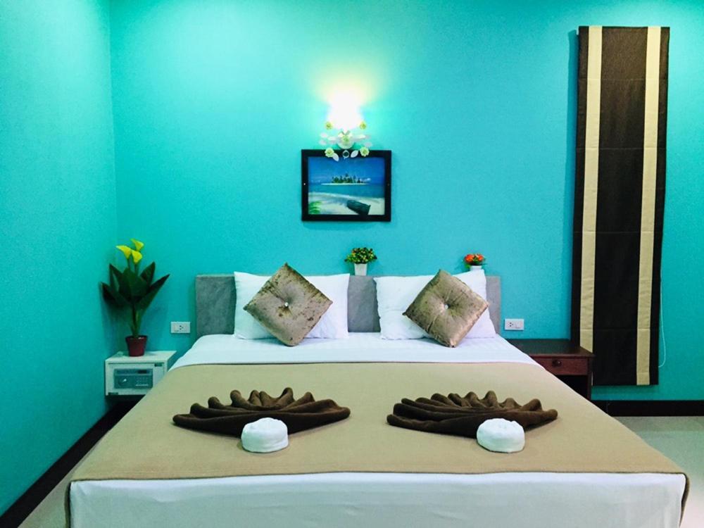 Pana Long Beach Resort Ko Lanta Exterior foto